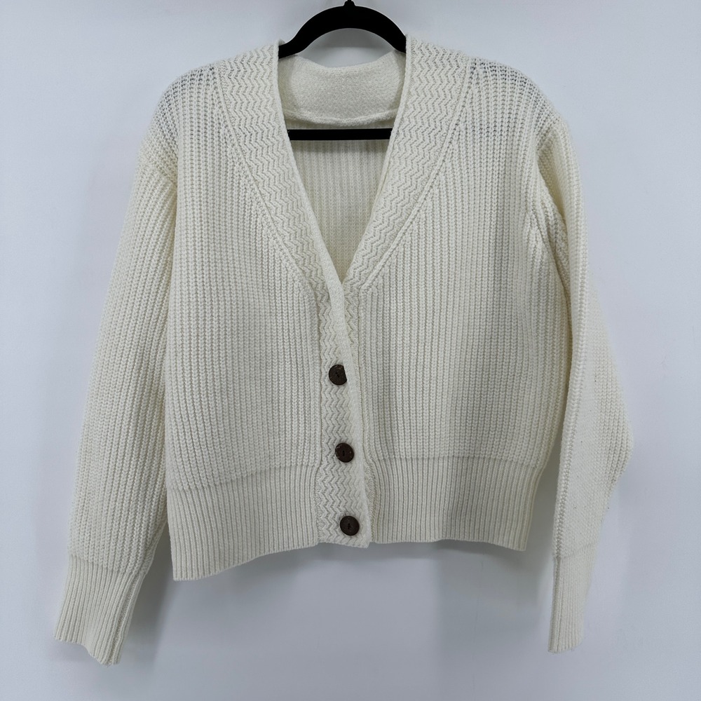 Cream Ribbed Knit V-Neck Button Front Cardigan Sweater White Medium GUC